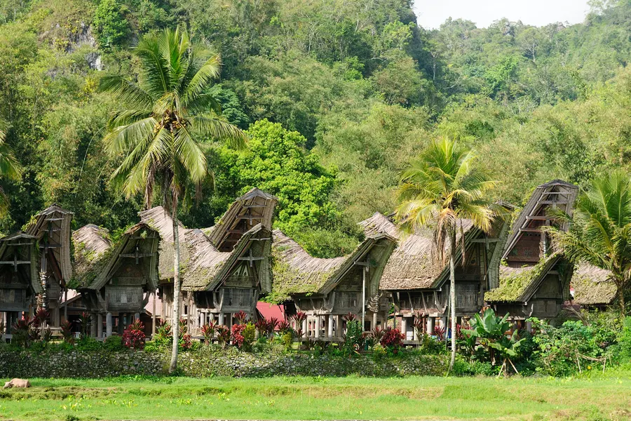 Lautan Awan di Bukit Lolai